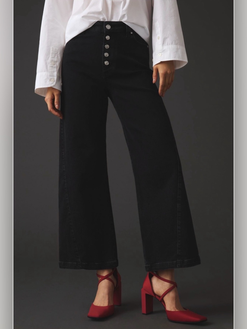 PAIGE Anessa Exposed Button Twist
Seam Jeans in Dark Obsidian Wash